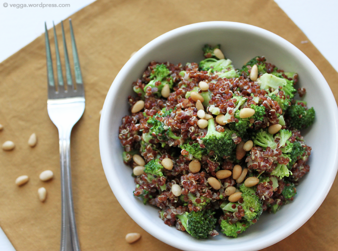 Lemon-Dijon Broccoli & Quinoa Bowl