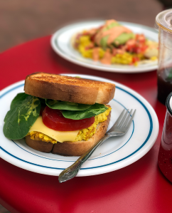 A tofu egg sandwich on thick Texas toast